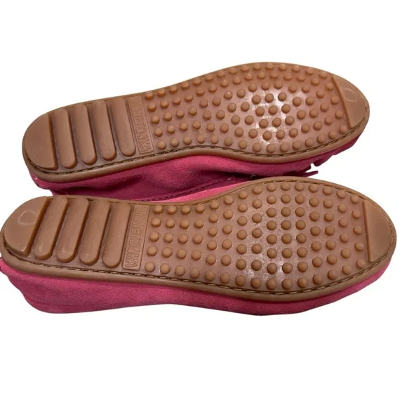 Minnetonka Pink Moccasins - Picture 7 of 8